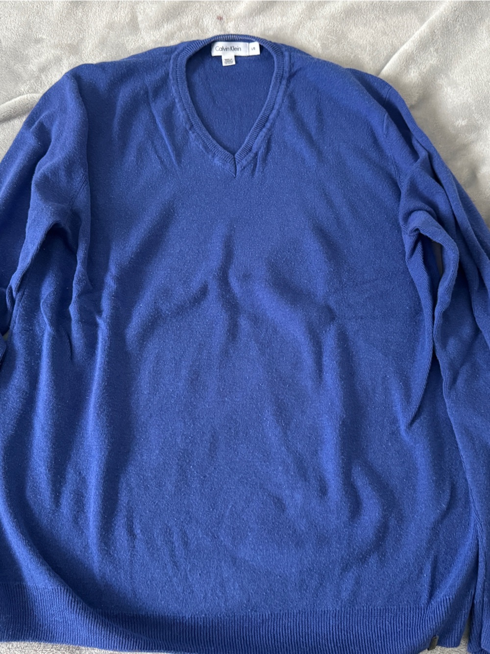 V neck Calvin Klein sweater